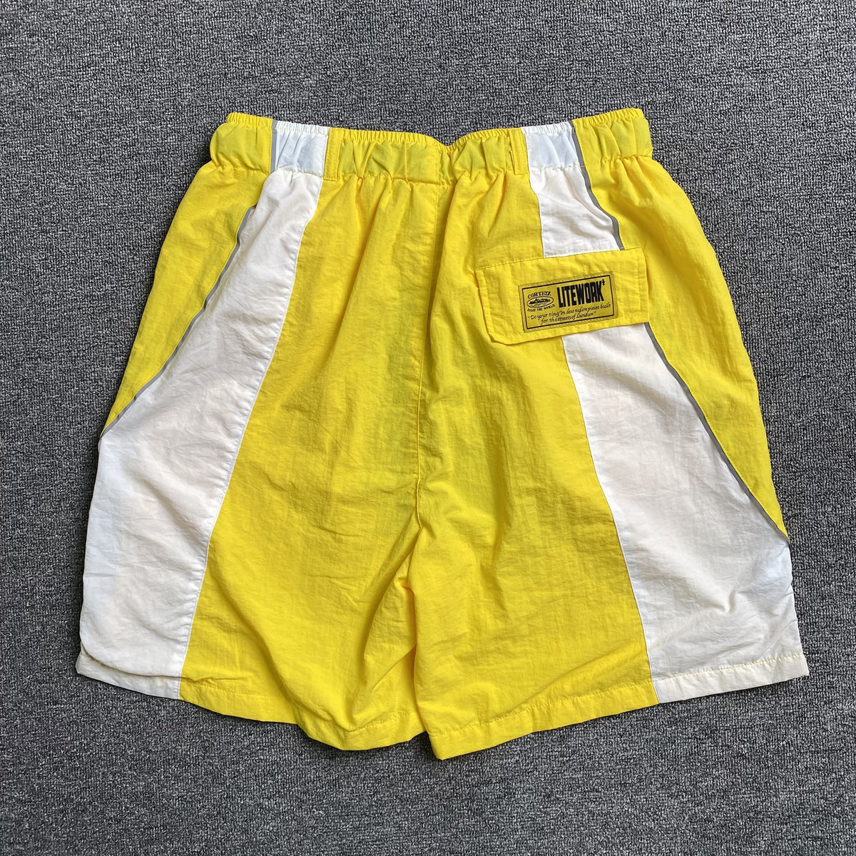 Shorts Corteiz Spring Amarillo