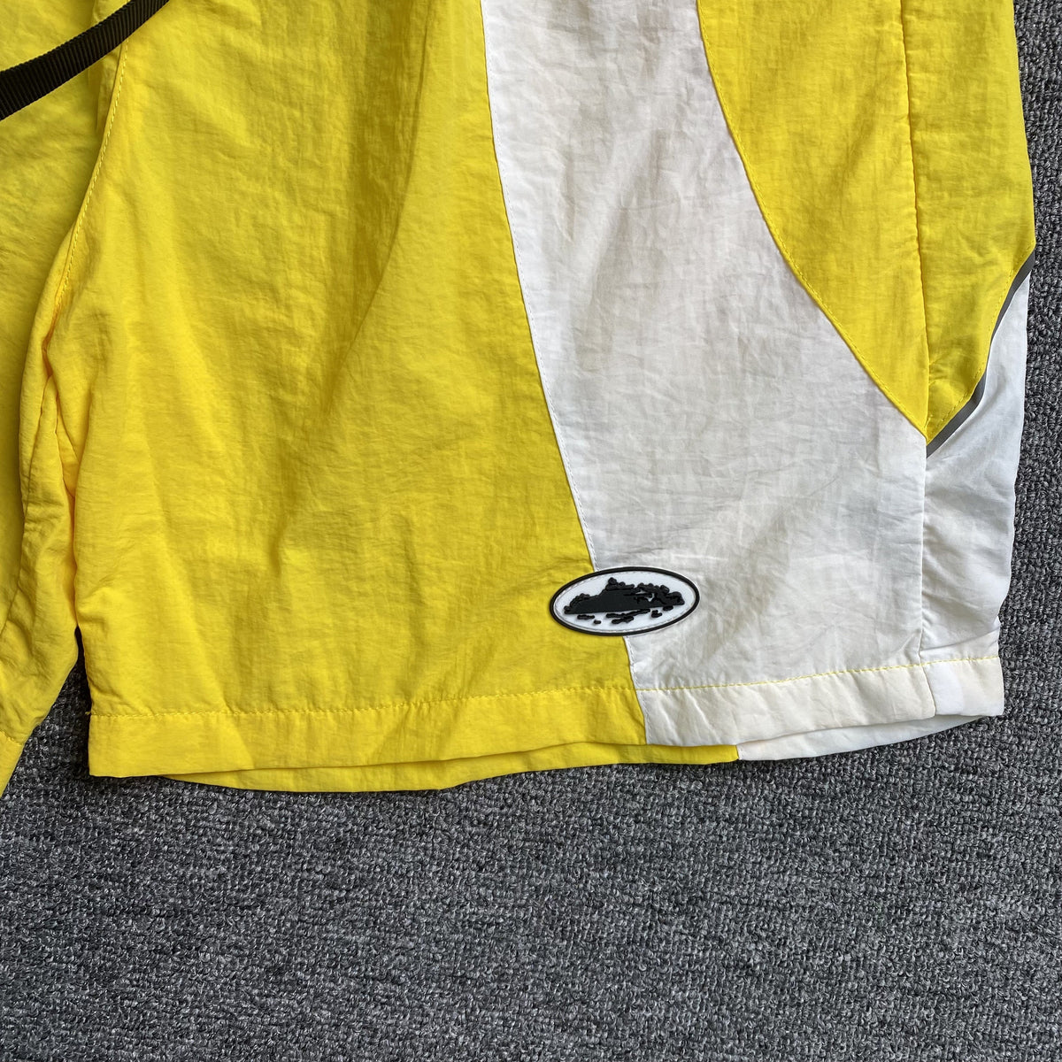 Shorts Corteiz Spring Amarillo
