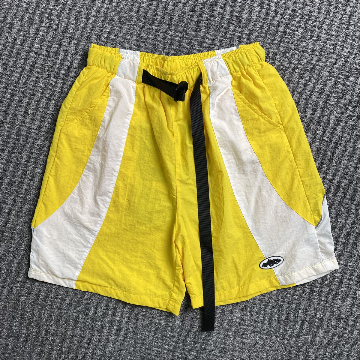 Shorts Corteiz Spring Amarillo