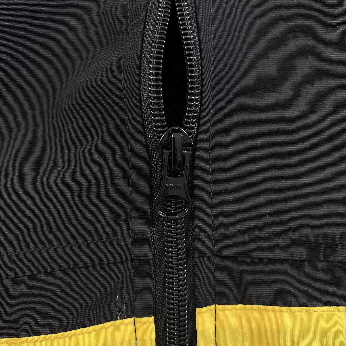 Campera Corteiz Sriped Litework Negra