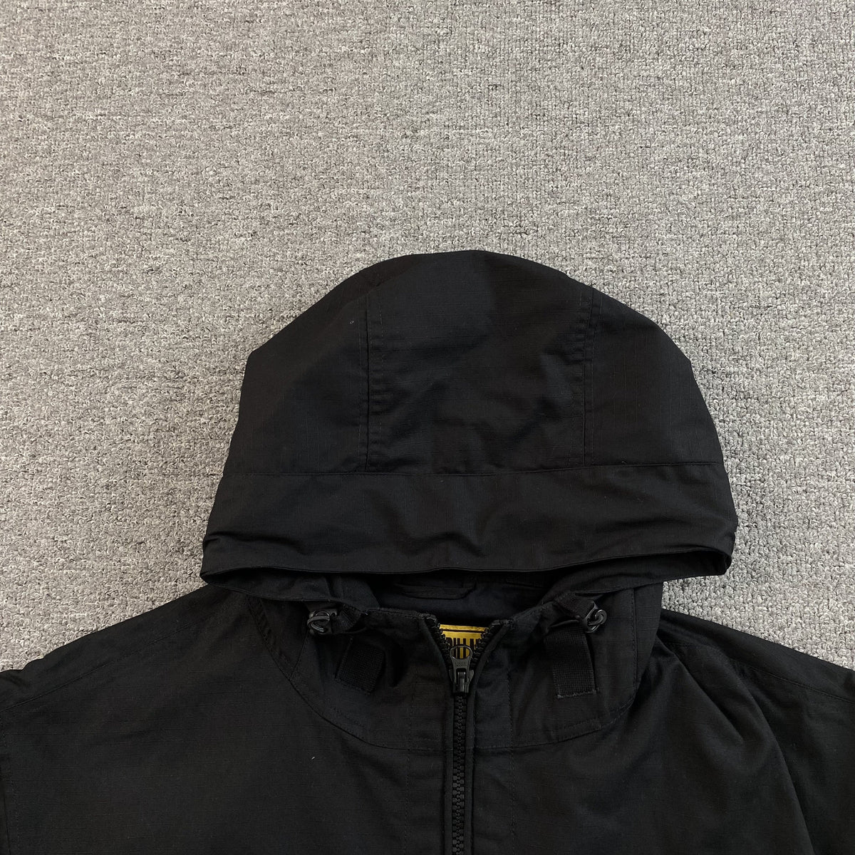 Campera Corteiz Storm Negra