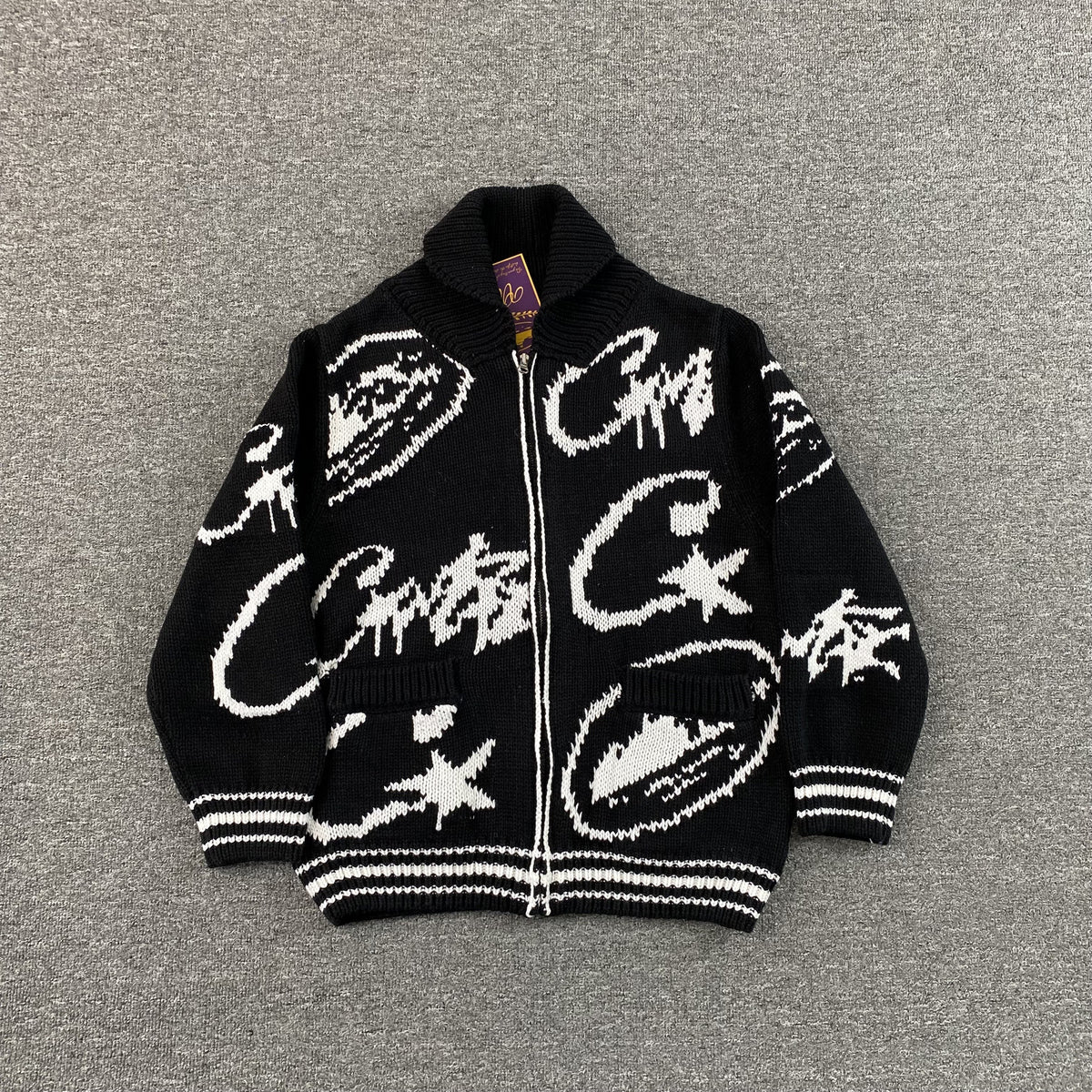 Campera Corteiz VVS Jacquard Knit Negra