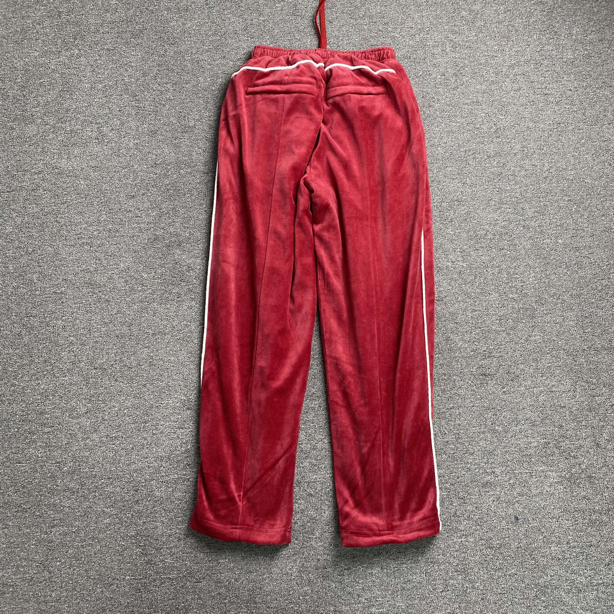 Pantalon Corteiz VVS Uptown Pant Bordó