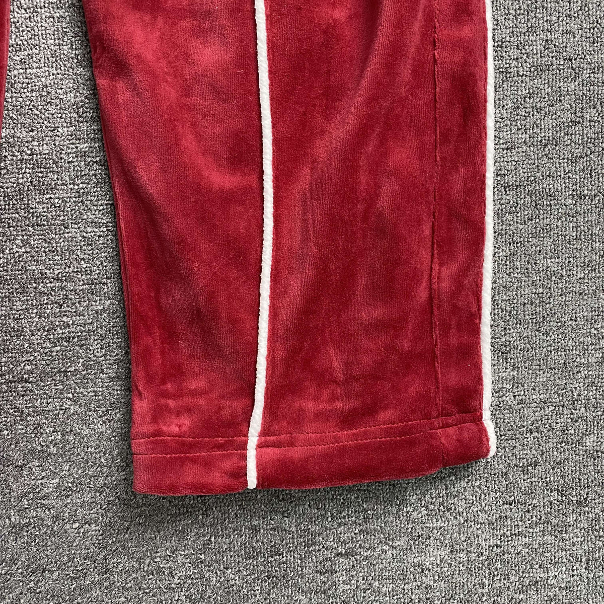 Pantalon Corteiz VVS Uptown Pant Bordó