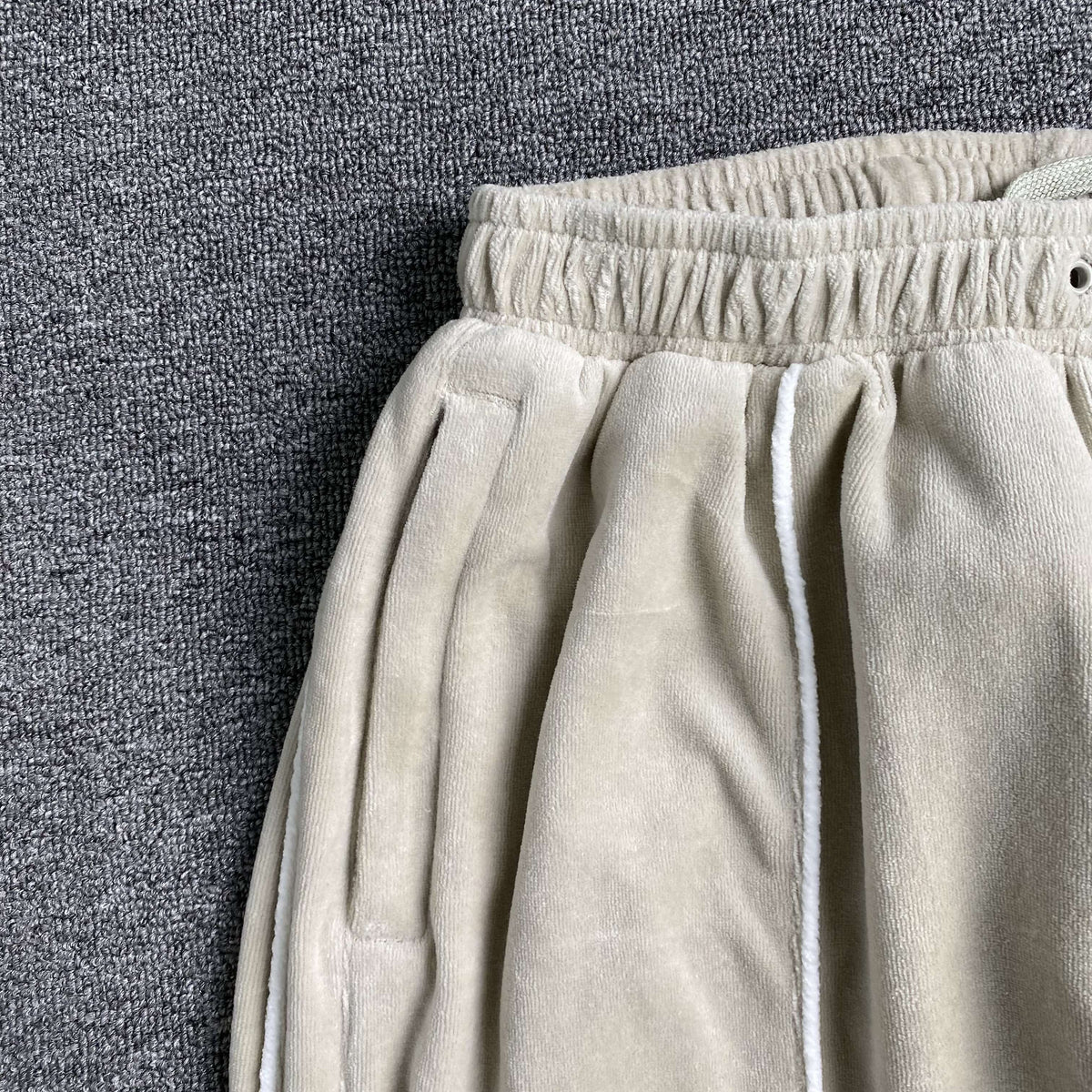 Pantalon Corteiz VVS Uptown Pant Gris