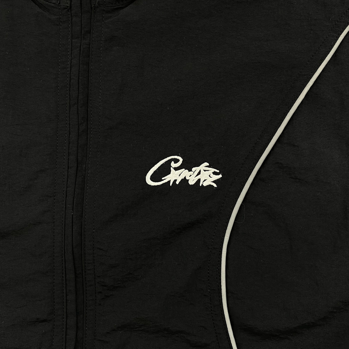 Campera Corteiz Wingz Shuku Negra