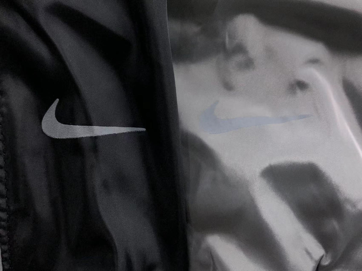 Campera Corteiz x Nike NRG Onyx Gris