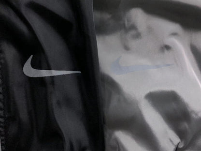 Campera Corteiz x Nike NRG Onyx Gris