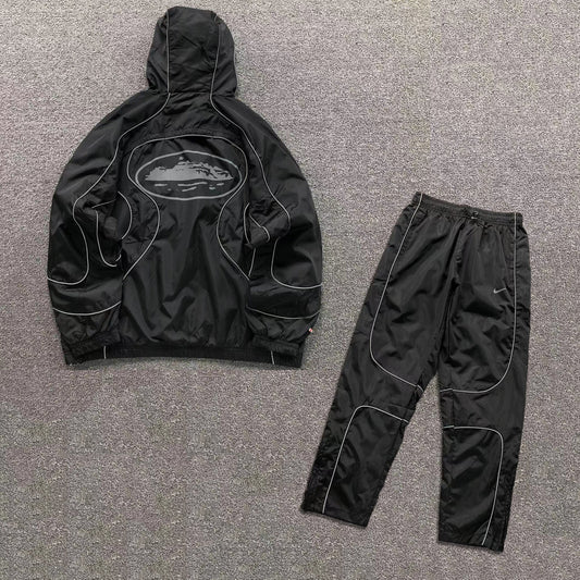 Conjunto Corteiz x Nike NRG Onyx Negro