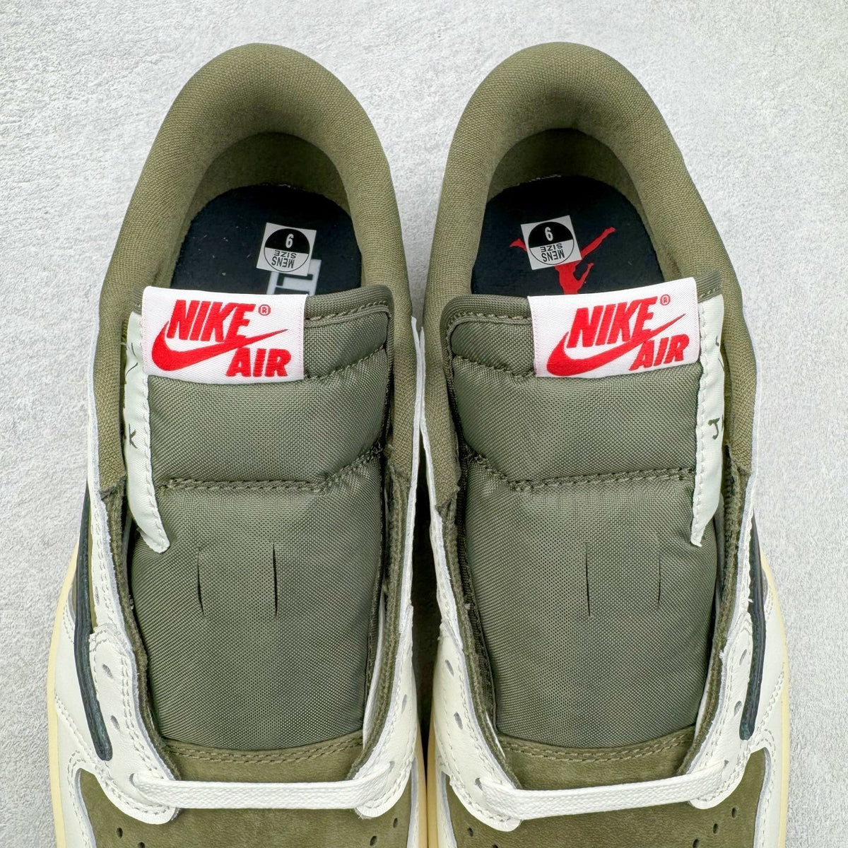 Jordan 1 Low X Travis Scott Medium Olive