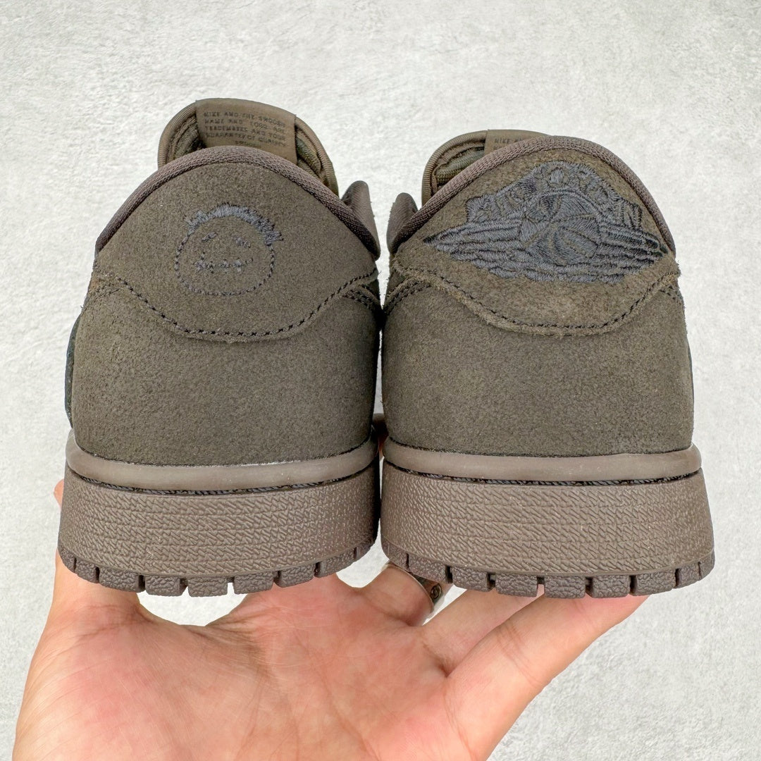 Jordan 1 Low X Travis Scott Velvet Brown