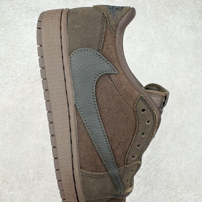 Jordan 1 Low X Travis Scott Velvet Brown