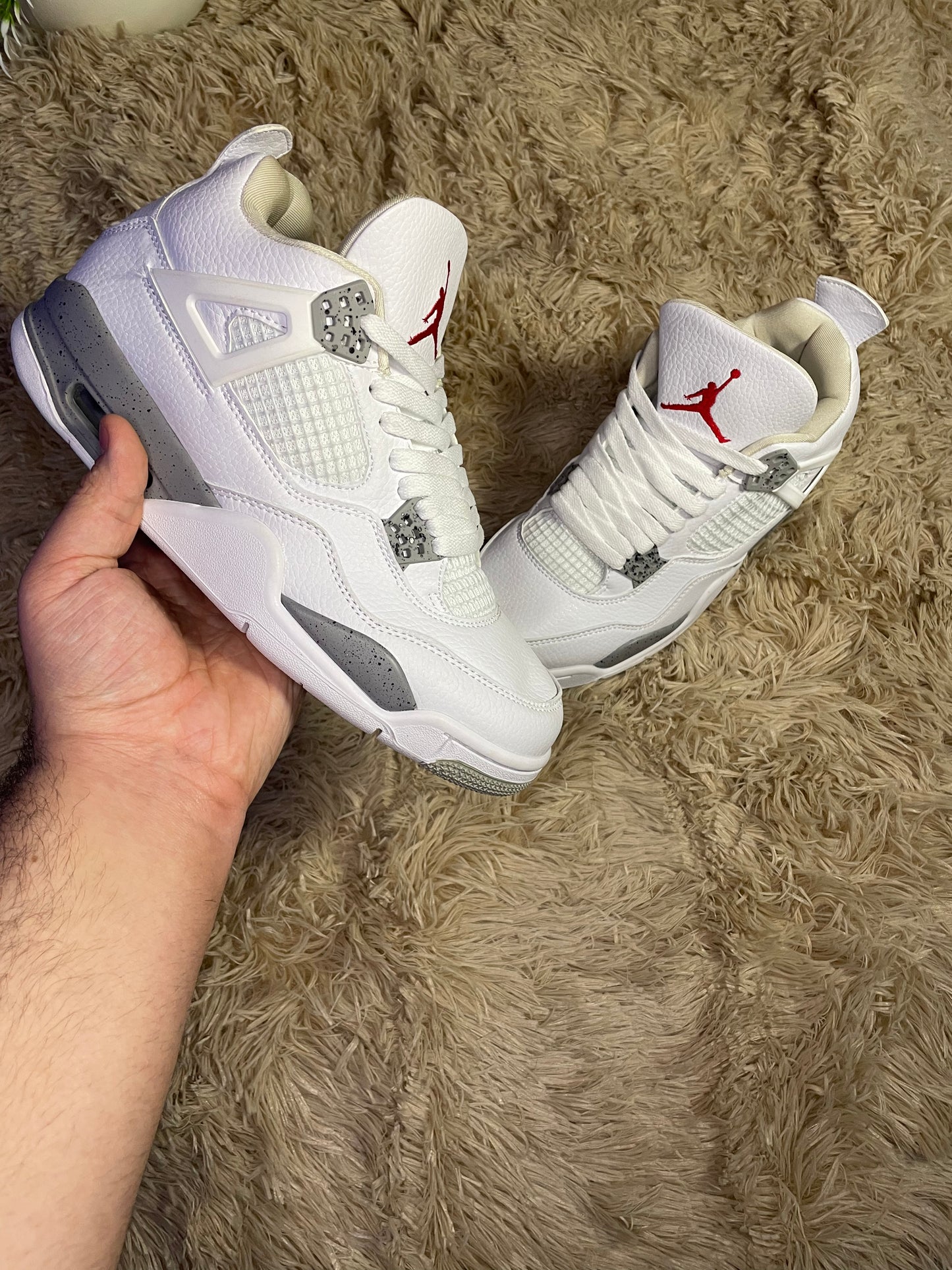 Air Jordan 4 White Oreo perfil