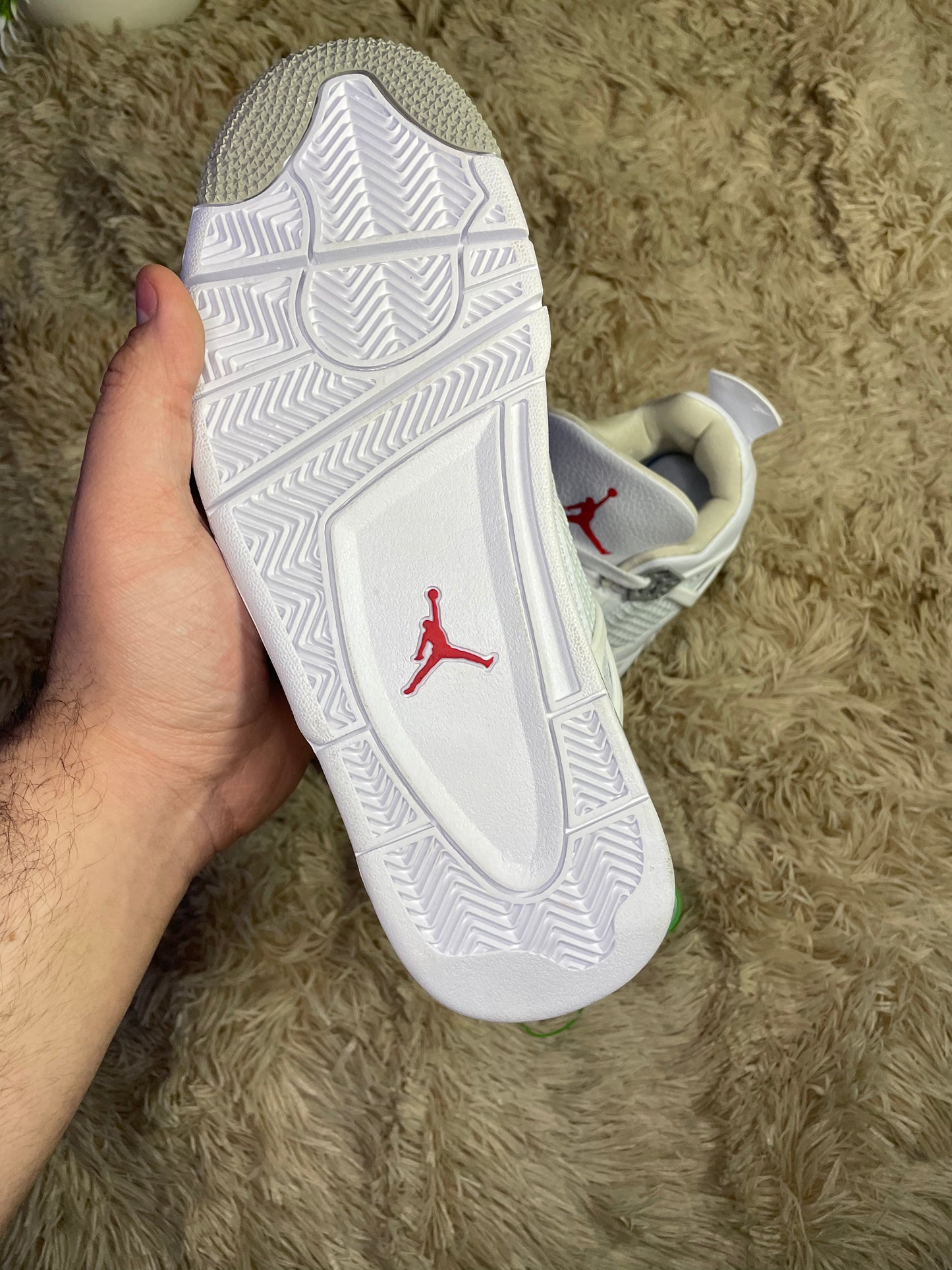 Air Jordan 4 White Oreo lateral