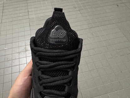 Louis Vuitton Skate Sneaker Crystal Negro
