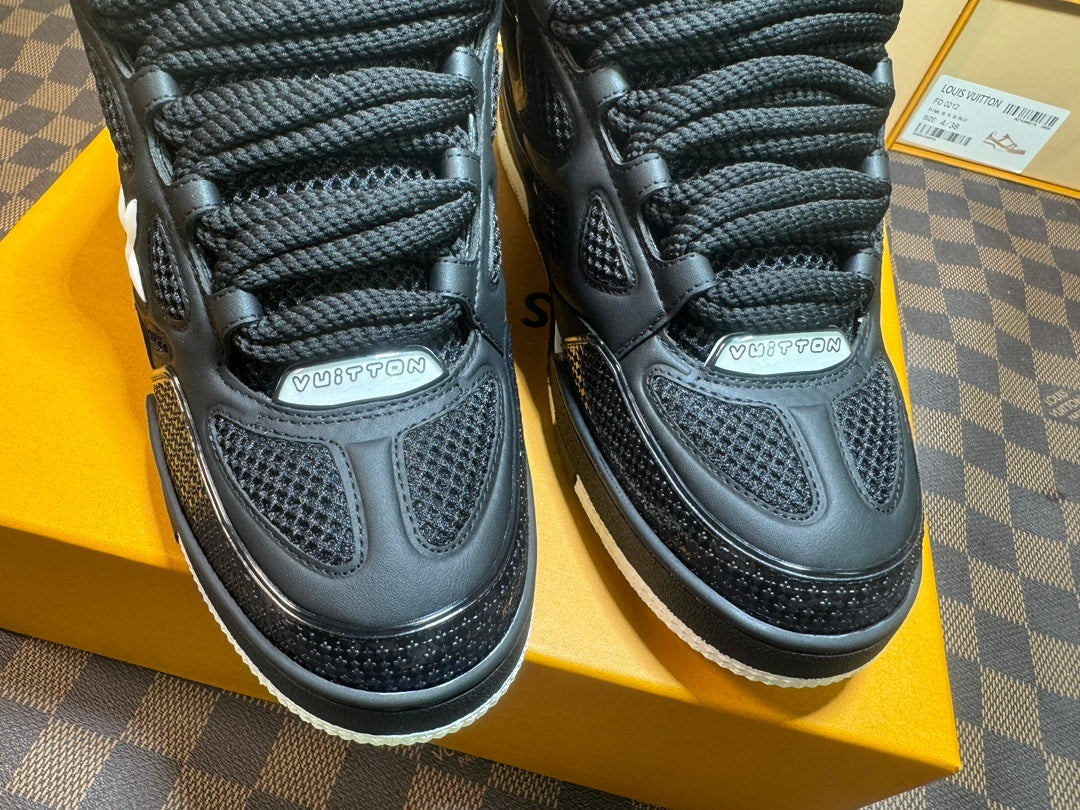 Louis Vuitton Skate Sneaker Negro Blanco
