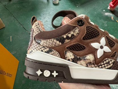 Louis Vuitton Skate Sneaker Snakeskin Marrón