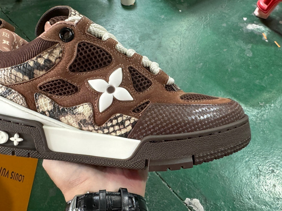 Louis Vuitton Skate Sneaker Snakeskin Marrón