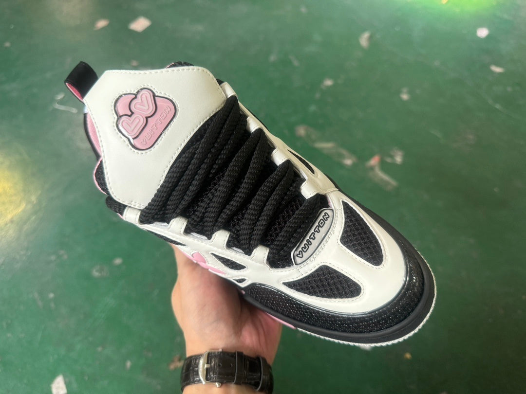 Louis Vuitton Skate Sneaker Rosa Negro