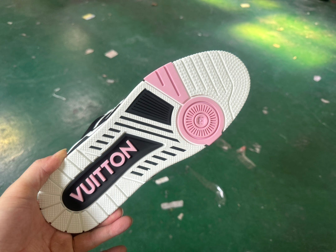 Louis Vuitton Skate Sneaker Rosa Negro