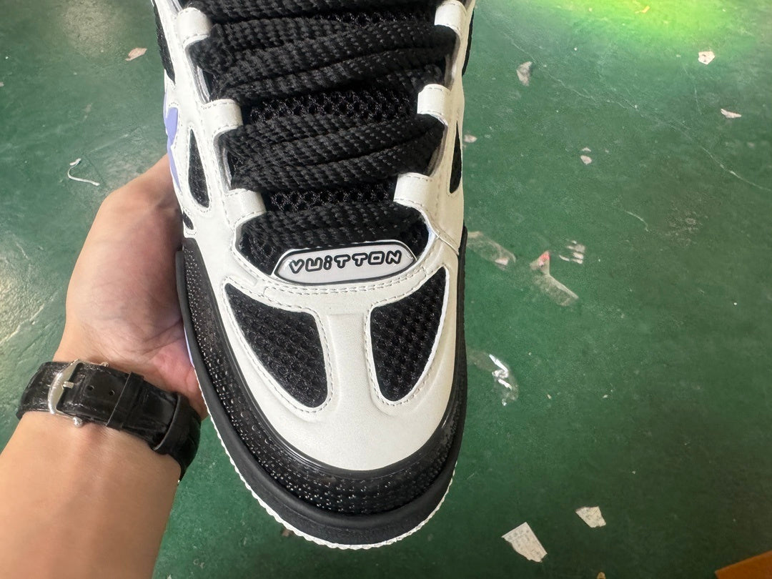 Louis Vuitton Skate Sneaker Violeta Negro