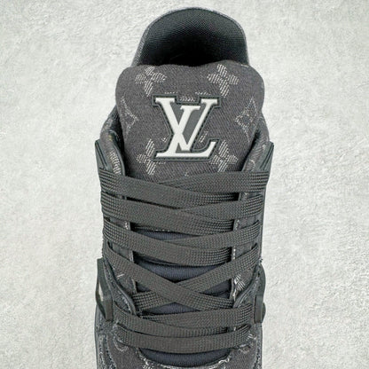 Louis Vuitton Trainer Sneaker Monogram Denim Negro