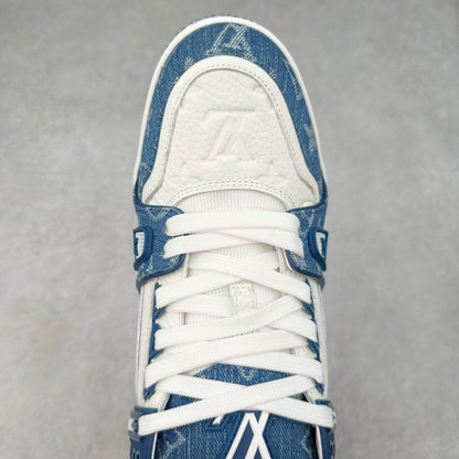 Louis Vuitton Trainer Sneaker Azul