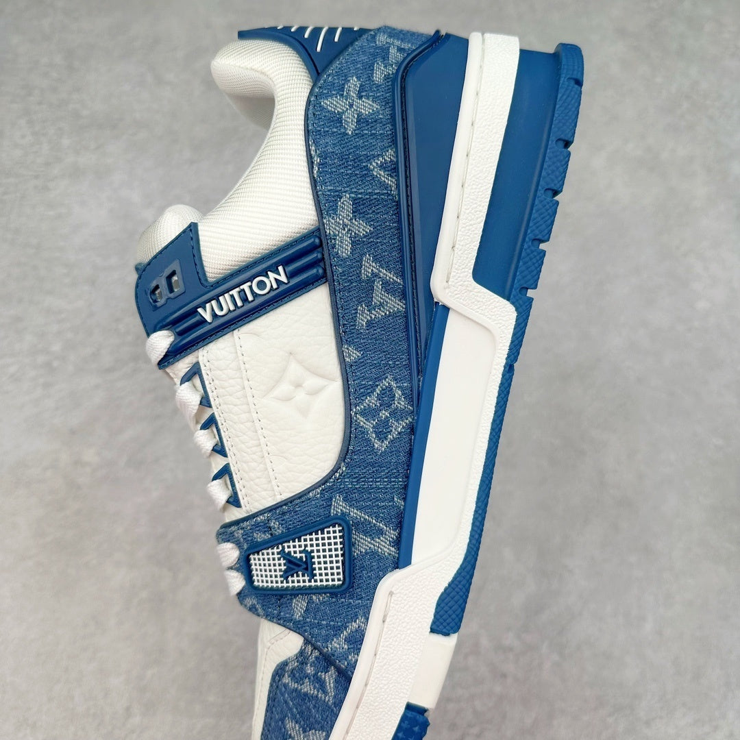 Louis Vuitton Trainer Sneaker Azul