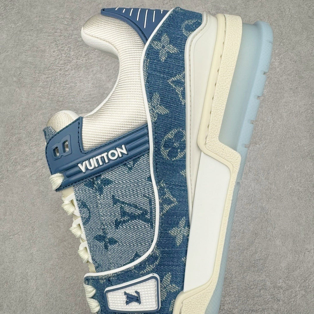 Louis Vuitton Trainer Sneaker Azul