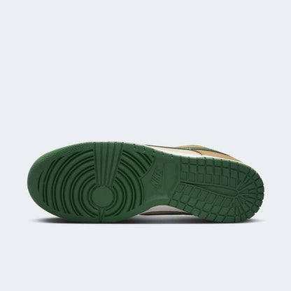 NIKE DUNK LOW RATTAN GORGE GREEN