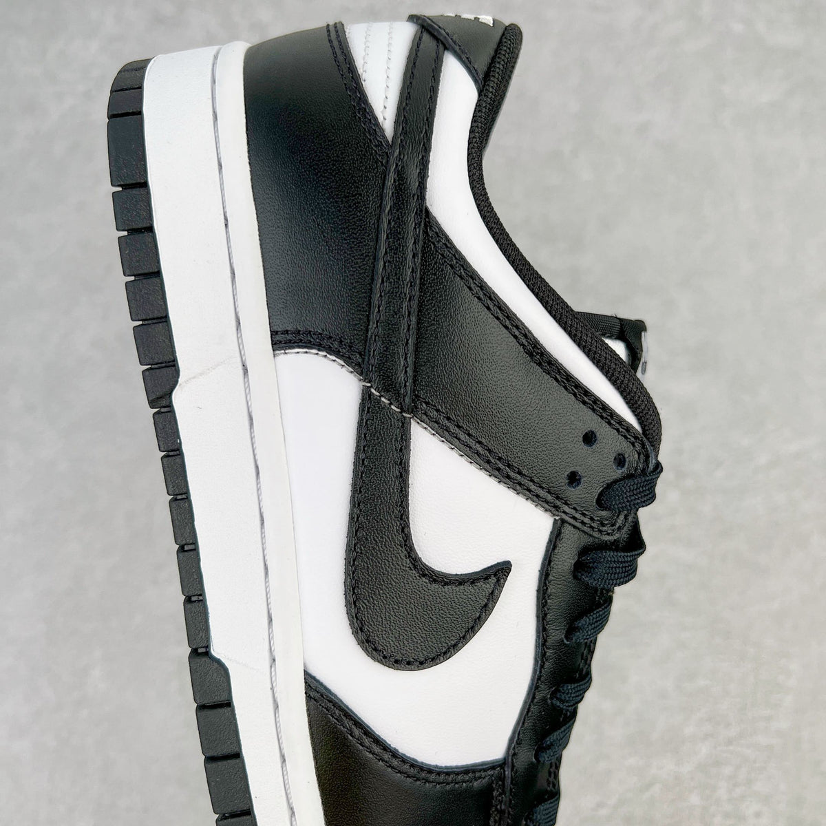 NIKE DUNK LOW RETRO WHITE BLACK (2021)