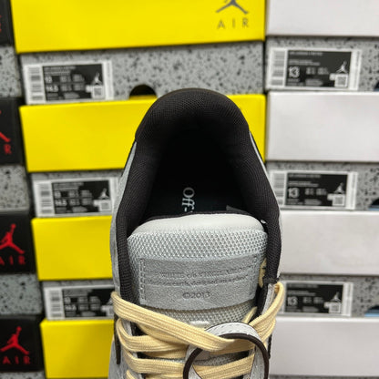 Off White Out Of Office Gris