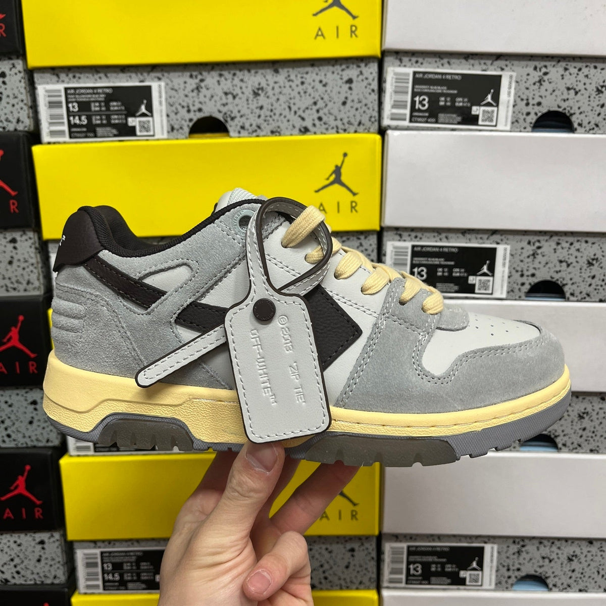 Off White Out Of Office Gris