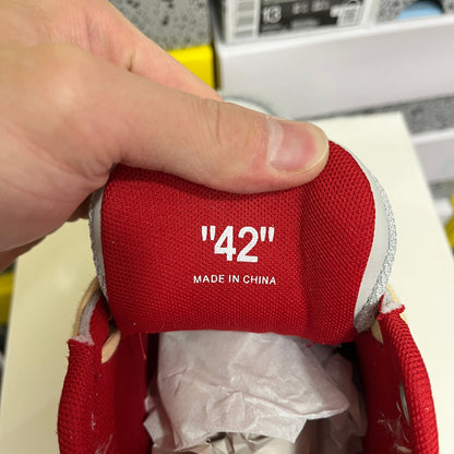 Off White Out Of Office Gris Rojo