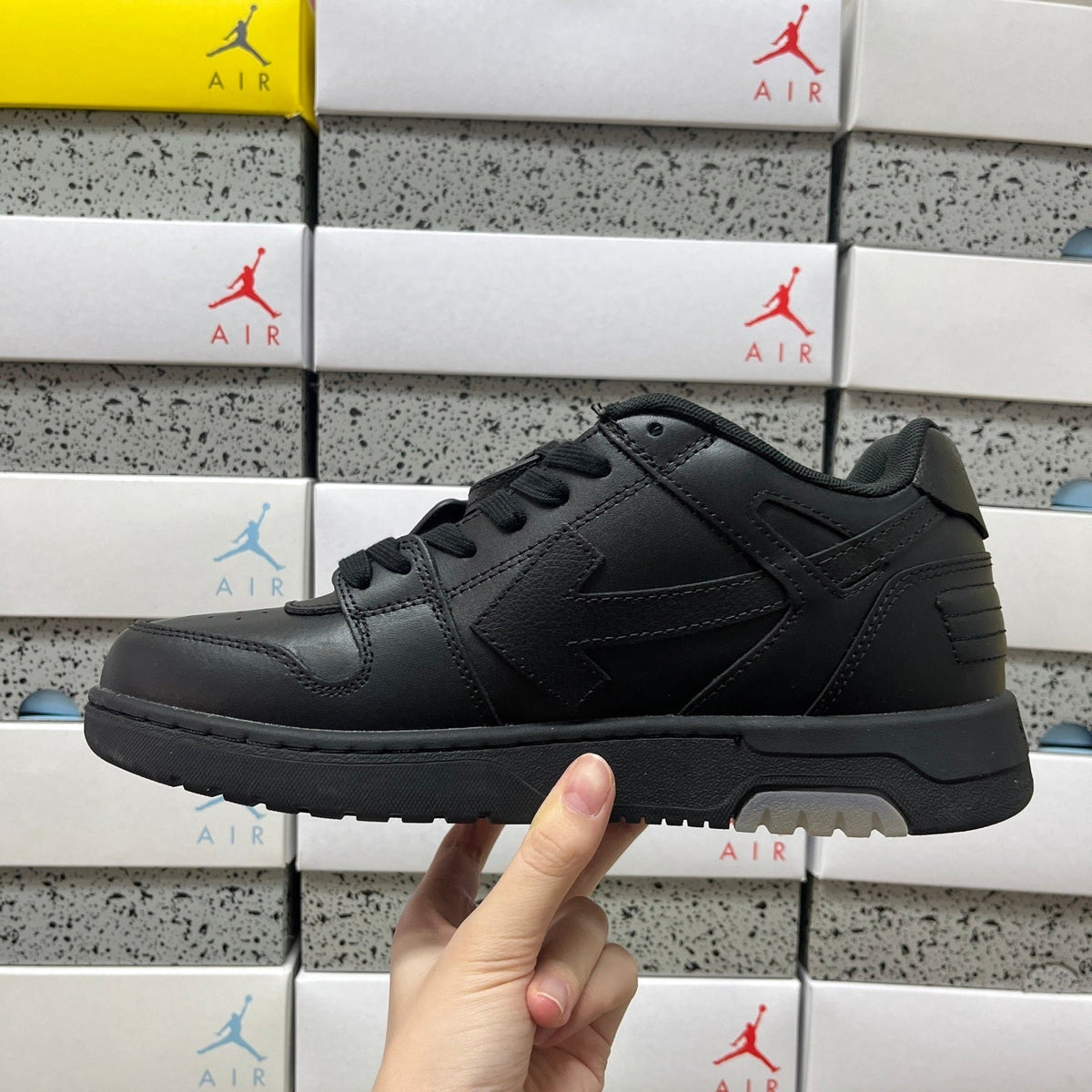 Off White Out Of Office Logo Print Negro