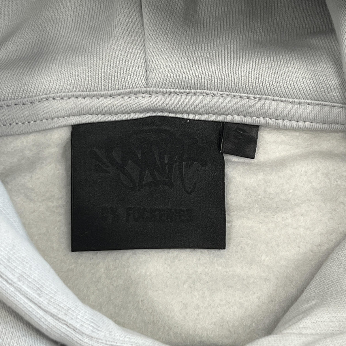 Buzo Syna World Pipe Hoodie Gris