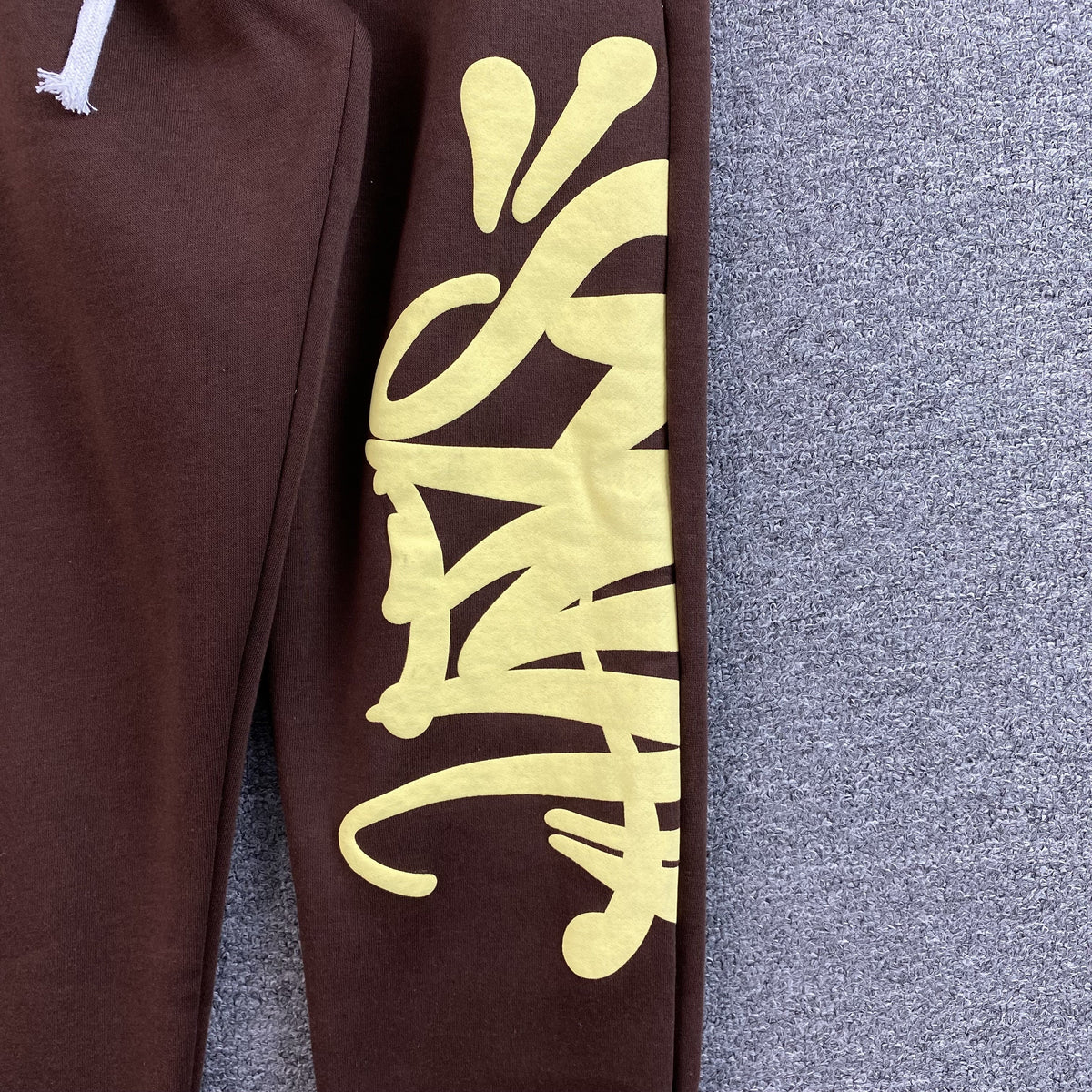 Pantalon Syna World Syna Logo Marron