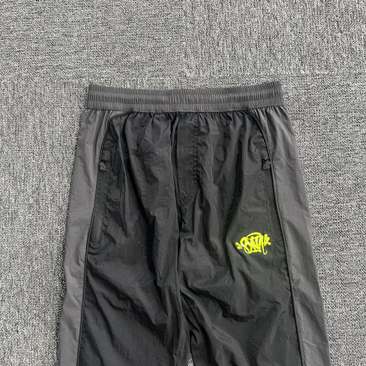 Conjunto Syna World Syna Logo Shell Negro