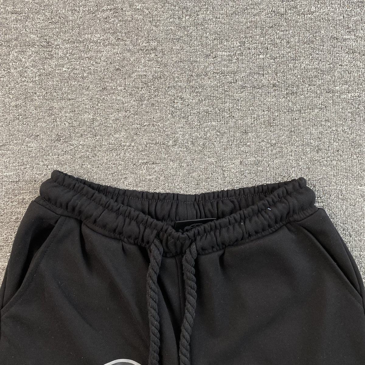 Shorts Syna World Syna Logo Negro