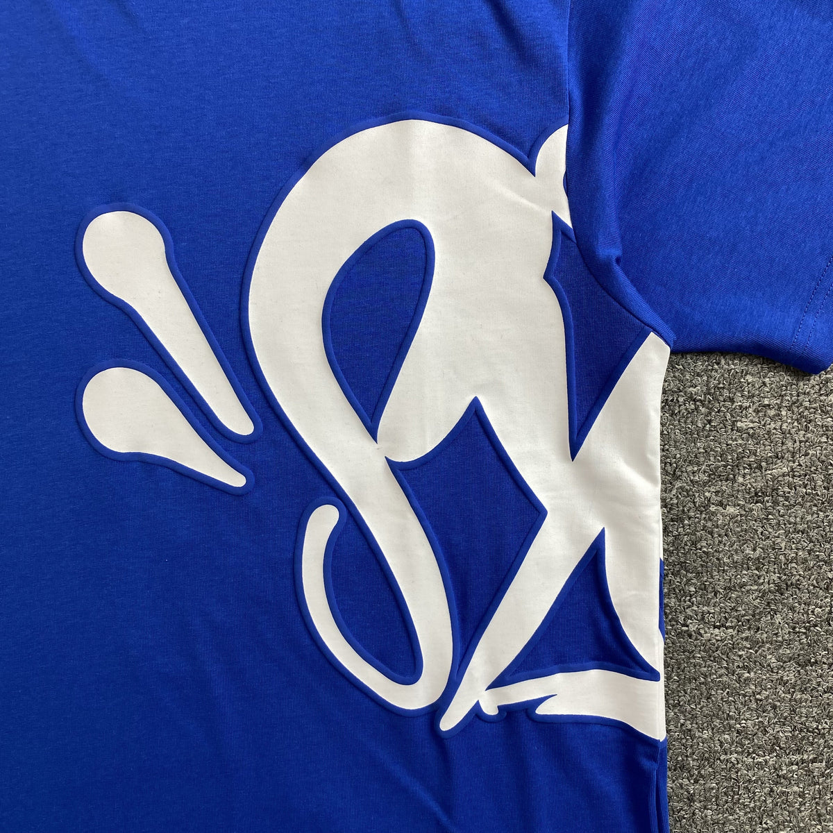 Remera Syna World Syna Logo Azul