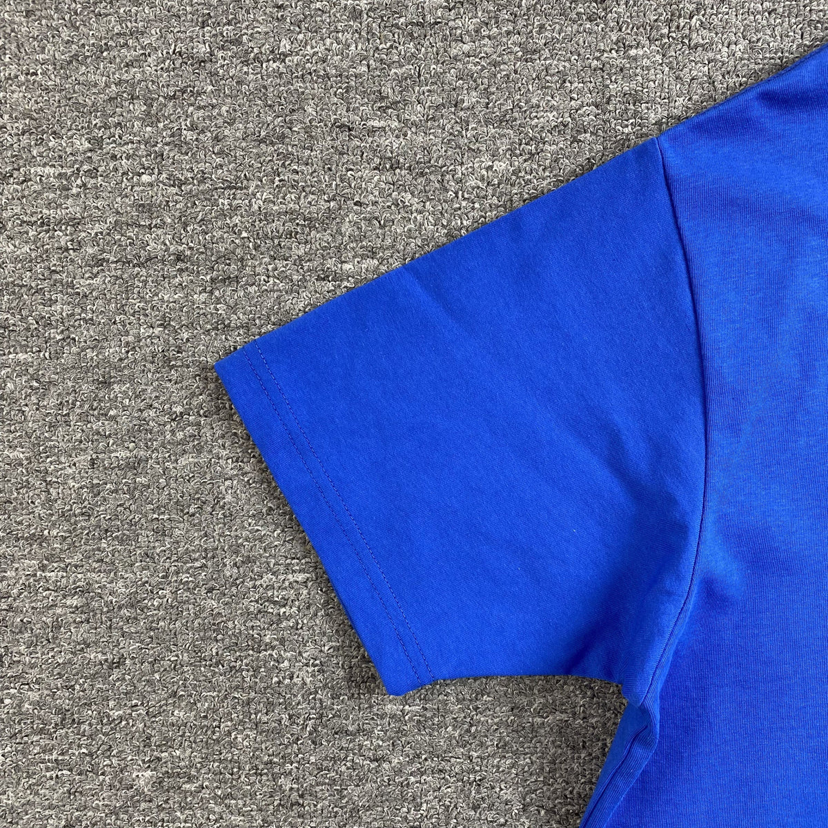 Remera Syna World Syna Logo Azul