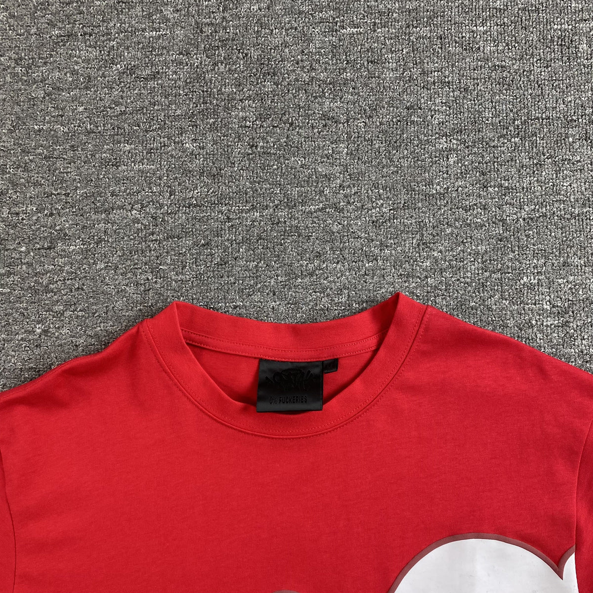 Remera Syna World Syna Logo Roja