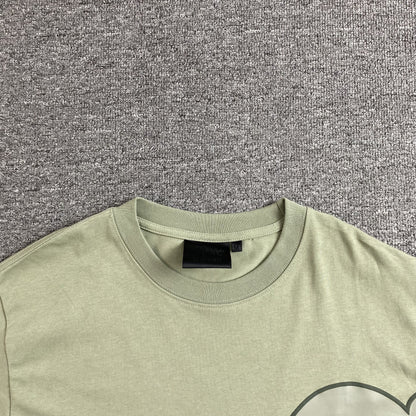 Remera Syna World Syna Logo Verde Sage