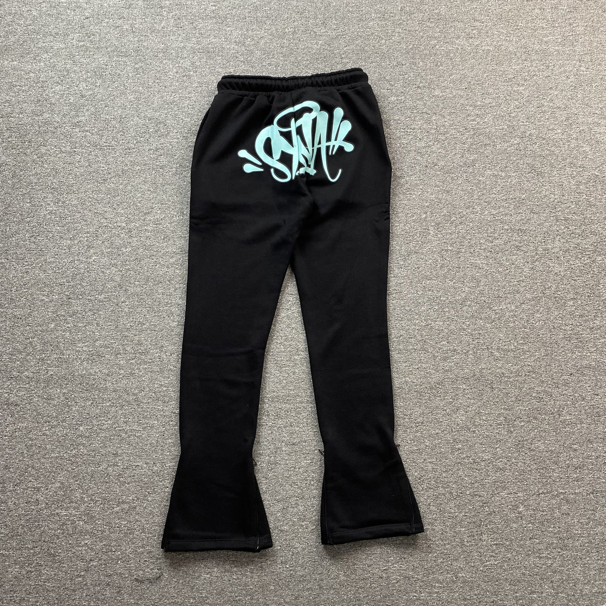 Conjunto Syna World Syna Logo Negro Azul