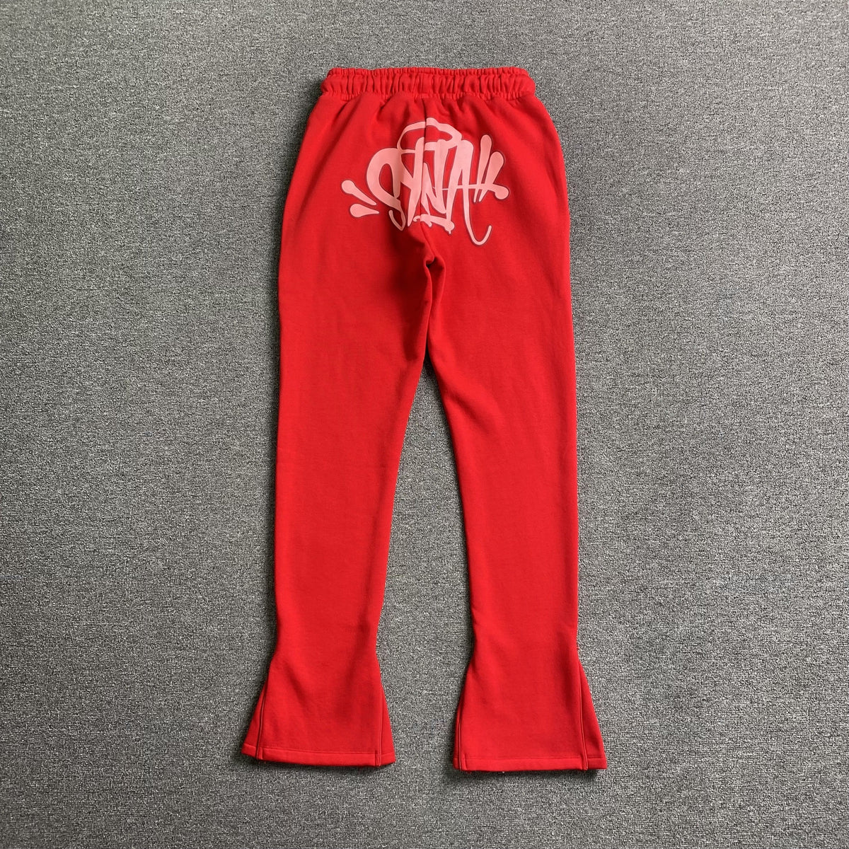 Conjunto Syna World Syna Logo Rojo