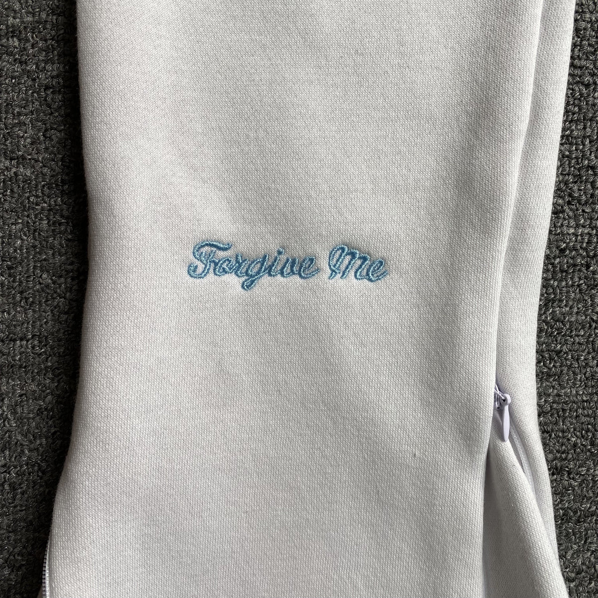 Conjunto Syna World Syna Logo Blanco