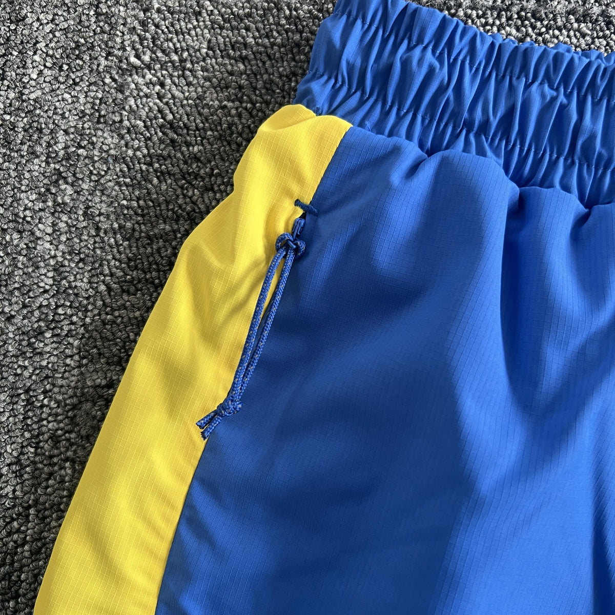 Shorts Syna World Vortex Azul