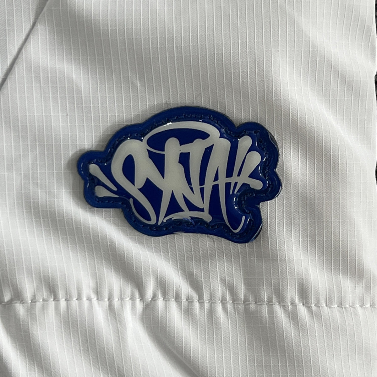 Shorts Syna World Vortex Blanco