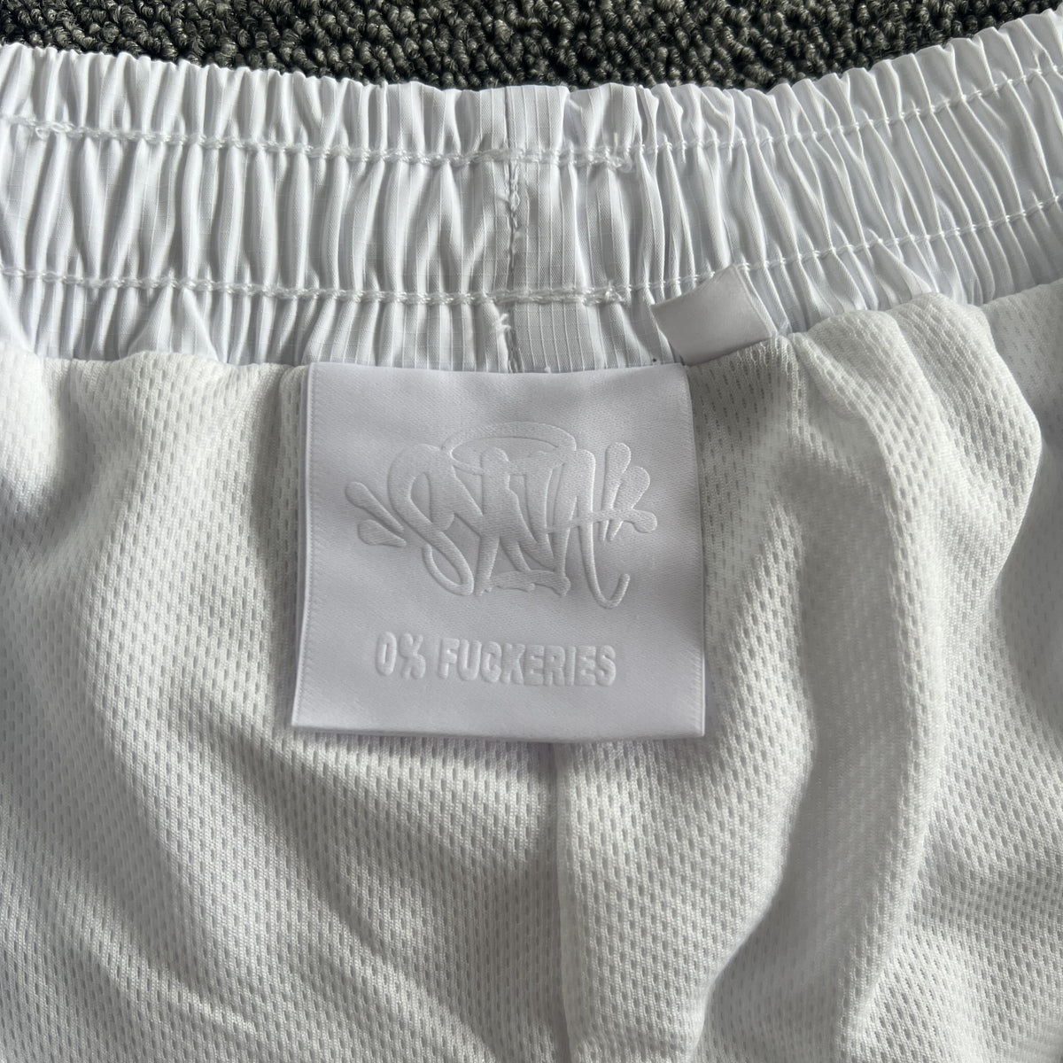 Shorts Syna World Vortex Blanco