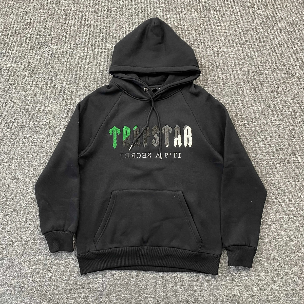 Conjunto Trapstar Chenille Decoded Negro Verde